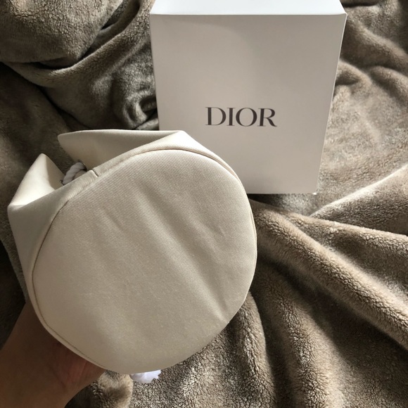 Dior Trousse Pouch Drawstring Bucket Cosmetic Bag Cream Off White - Picture 3 of 4